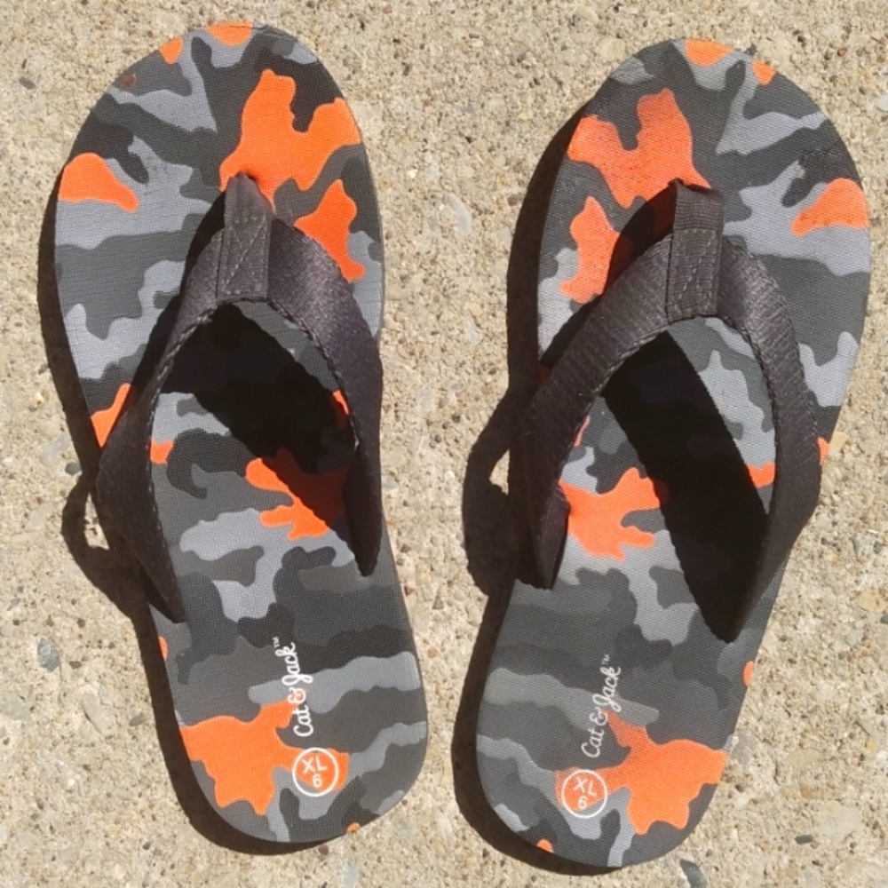 Cat and Jack youth 6 XL